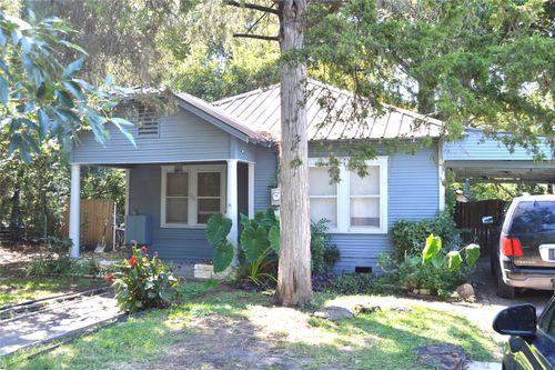 613 N Virginia St, Terrell, TX, 75160-2243 | Card Image