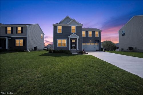 532 Roberta Dr, Painesville, OH, 44077-6180 | Card Image