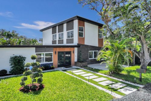 3056 Ne 14th Ave, Oakland Park, FL, 33334-4441 | Card Image