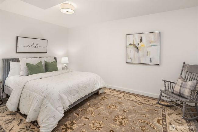 8475 Se 45 Th St, House other with 4 bedrooms, 3 bathrooms and 2 parking in Mercer Island WA | Image 24