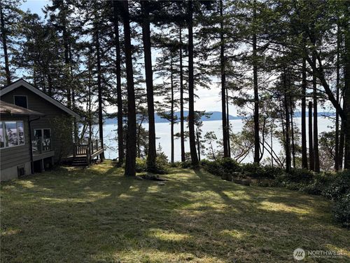 86 Orcas Rd, Eastsound, WA, 98245 | Card Image