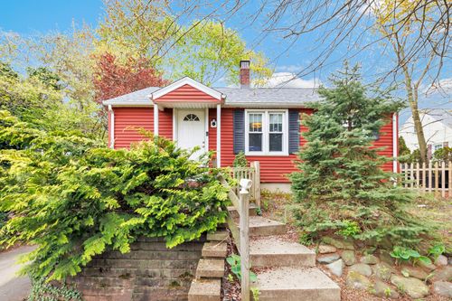 470 Pond Point Ave, Milford, CT, 06460-7533 | Card Image