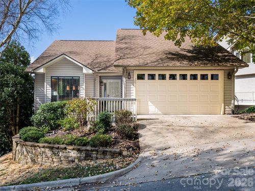 50 Park Ave, Asheville, NC, 28803-2056 | Card Image