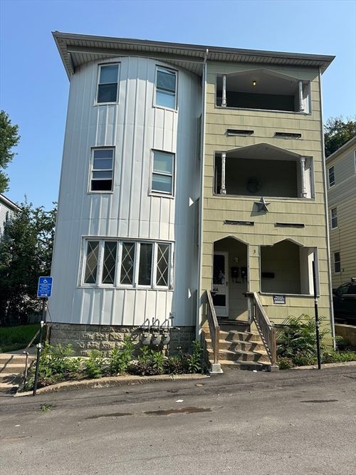 3 Vernon Ter, Worcester, MA, 01610-2296 | Card Image