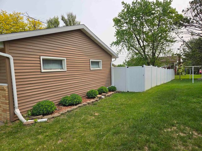 1005 Red Maple Ave, House other with 3 bedrooms, 2 bathrooms and null parking in Cresco IA | Image 26