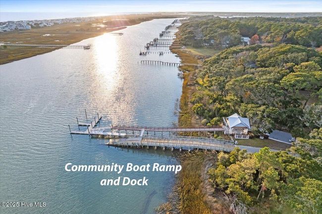 Community Boat Ramp/Dock | Image 23