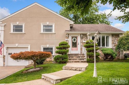 617 Princeton Rd, Linden, NJ, 07036-5905 | Card Image