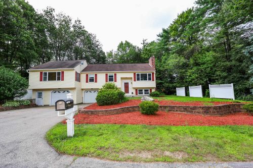 10 Waterville Dr, Merrimack, NH, 03054-2608 | Card Image