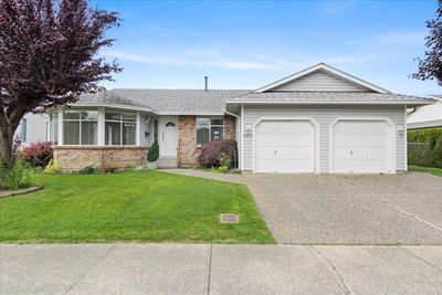 6971 Wiltshire St, House other with 3 bedrooms, 2 bathrooms and 4 parking in Chilliwack BC | Image 1