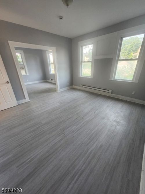 1231 E Henry St, Linden, NJ, 07036-1838 | Card Image