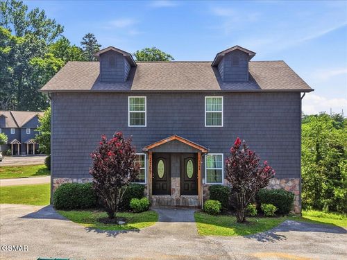 1707 Willow Trace Ct, Sevierville, TN, 37862-6312 | Card Image