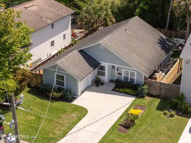 185 Pine St, House other with 3 bedrooms, 2 bathrooms and null parking in ATLANTIC BEACH FL | Image 47