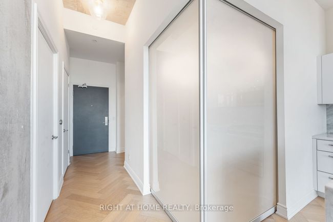 LPH02 - 608 Richmond St W, Condo with 2 bedrooms, 2 bathrooms and null parking in Toronto ON | Image 14