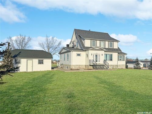 316 Railway Ave, Webb, SK, S0N2X0 | Card Image