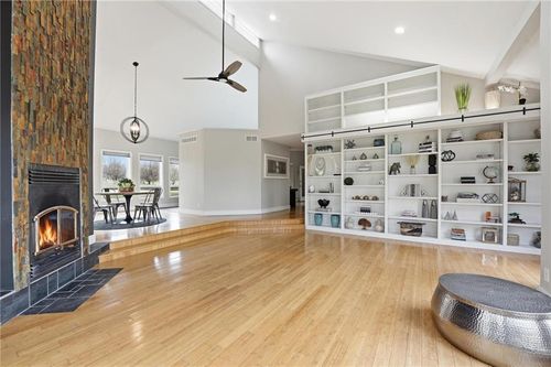 12036 W 239th St, Bucyrus, KS, 66013-9261 | Card Image