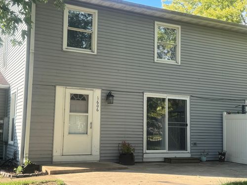 14-b-1606 E Stonehenge Dr, Sycamore, IL, 60178-2660 | Card Image