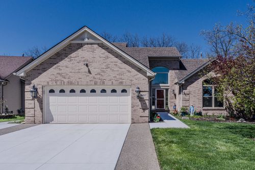 46827 Creeks Bnd, Canton, MI, 48188-2384 | Card Image