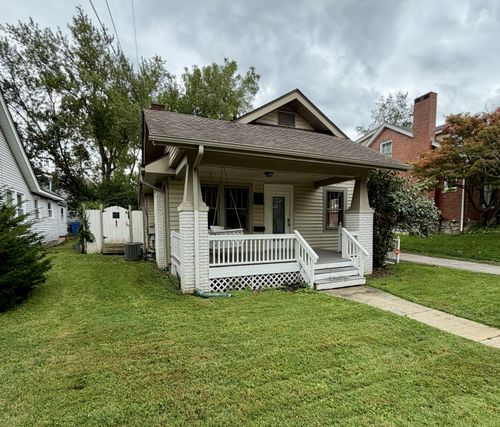 136 Owsley Ave, Lexington, KY, 40502-1526 | Card Image