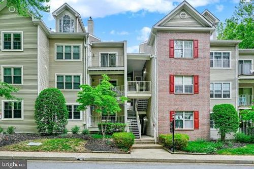 b-2324 Falls Gable Ln, BALTIMORE, MD, 21209-5217 | Card Image