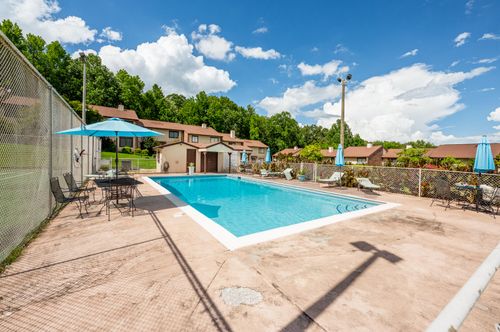 2214 Mount Haven Dr, Dalton, GA, 30720-3776 | Card Image