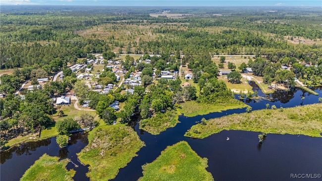 19171 Se 136 Th Ct, House other with 2 bedrooms, 2 bathrooms and 1 parking in DUNNELLON FL | Image 50