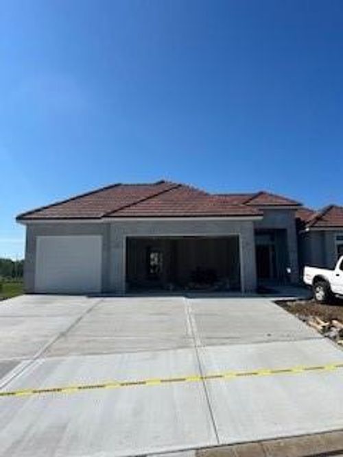 20913 37th Terrace Ct, Independence, MO, 64057-2404 | Card Image