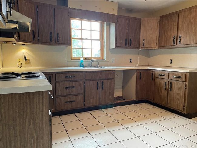 Kitchen | Image 6