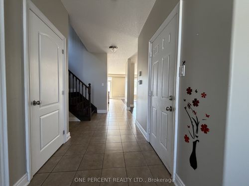 51 Booth Lane, Barrie, ON, L4N0S4 | Card Image