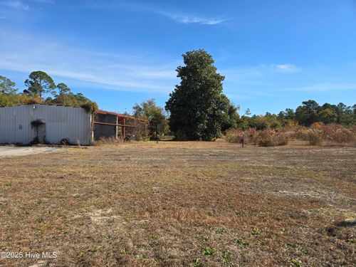 10201 Mccoll Rd, Laurinburg, NC, 28352-8771 | Card Image