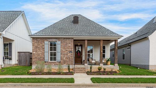 209 Manor House Ln, Lafayette, LA, 70507-2790 | Card Image