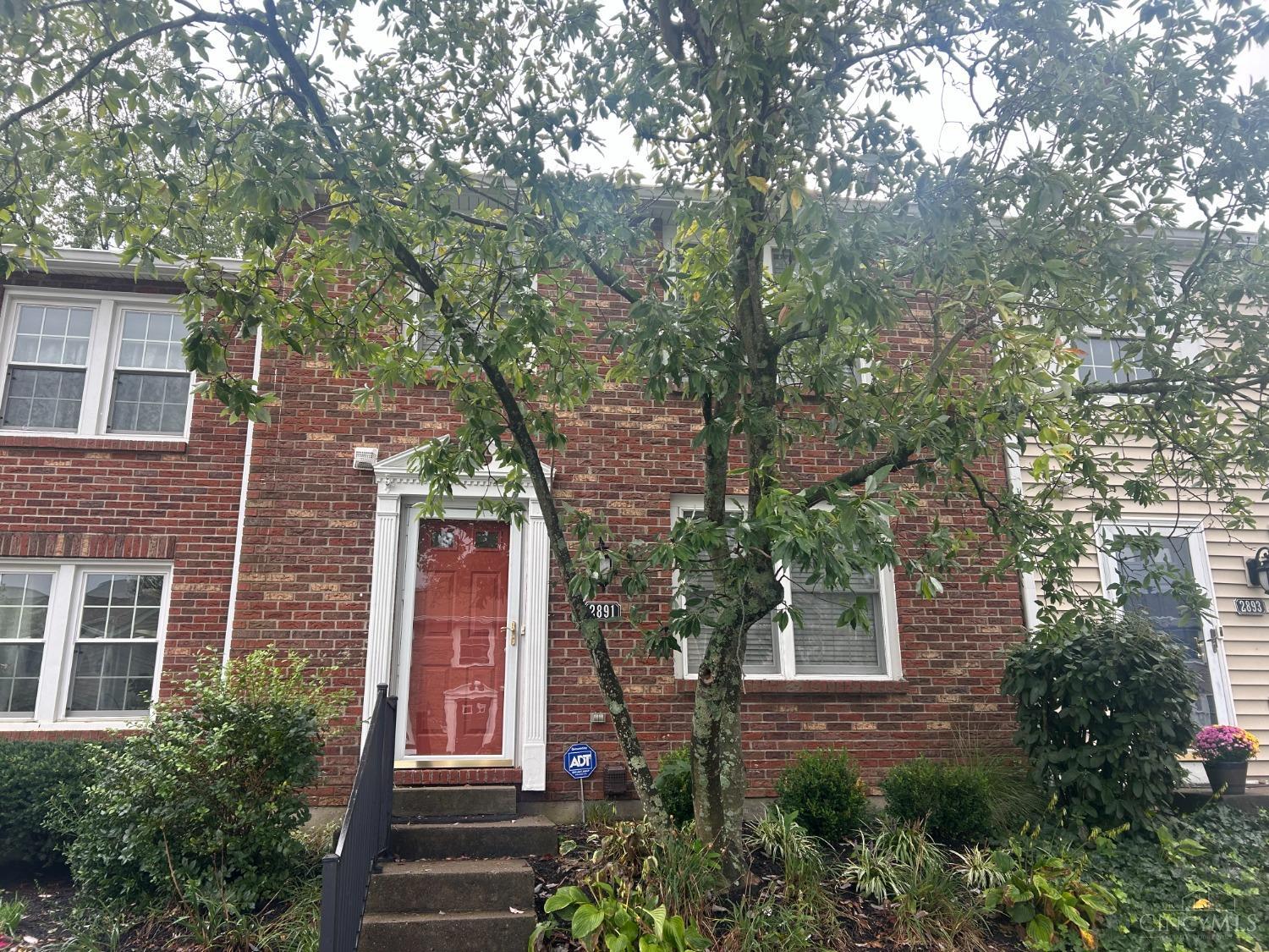 Mossy Brink Ct, Maineville, OH 45039