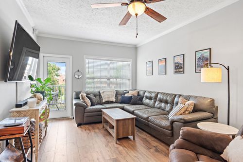 apt-308-2025 Woodmont Blvd, Nashville, TN, 37215-1566 | Card Image