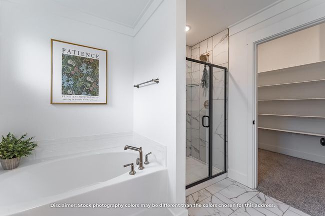 Primary Bathroom | Image 17