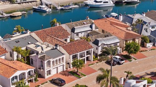 7 Linda Isle, Newport Beach, CA, 92660-7205 | Card Image