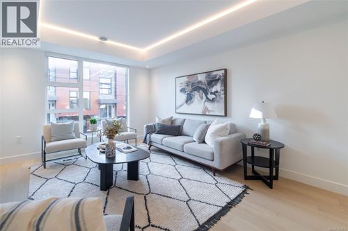 11-4253 Dieppe Rd, Victoria, BC, V8X2N2 | Card Image