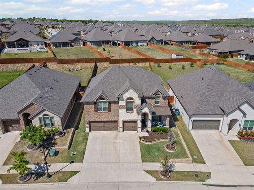 237 Welch Folly Ln, Aledo, TX, 76008-1409 | Card Image