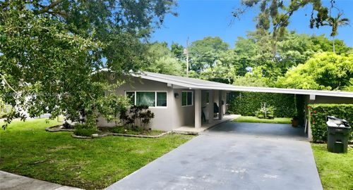 217 S 57th Ter, Hollywood, FL, 33023-1424 | Card Image