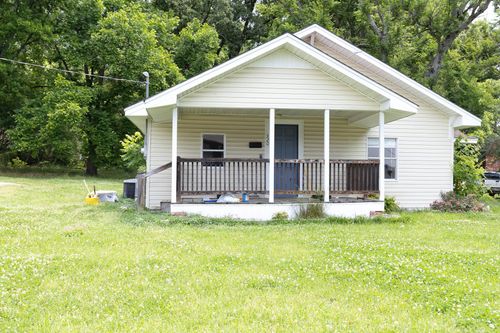 320 S Border St, Benton, AR, 72015-4554 | Card Image
