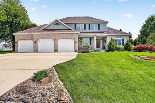 2729 Northwynde Passage, Bristol, WI, 53590 | Card Image