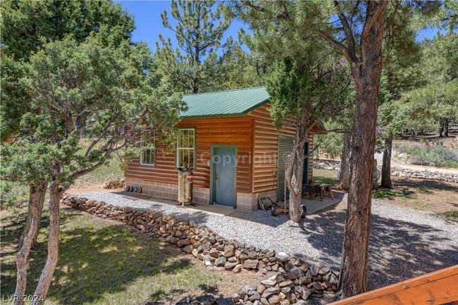 85 - 840 E Cedar Dr, House other with 2 bedrooms, 2 bathrooms and null parking in Mammoth Creek UT | Image 9