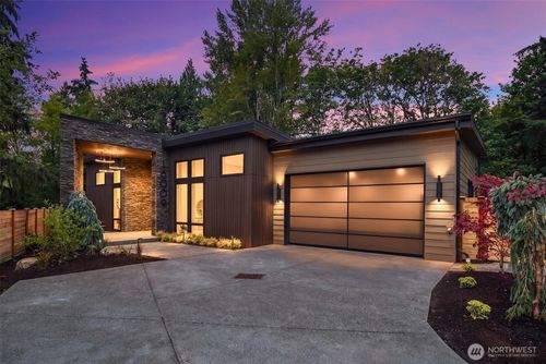 16009 147th Pl Ne, Woodinville, WA, 98072-8978 | Card Image