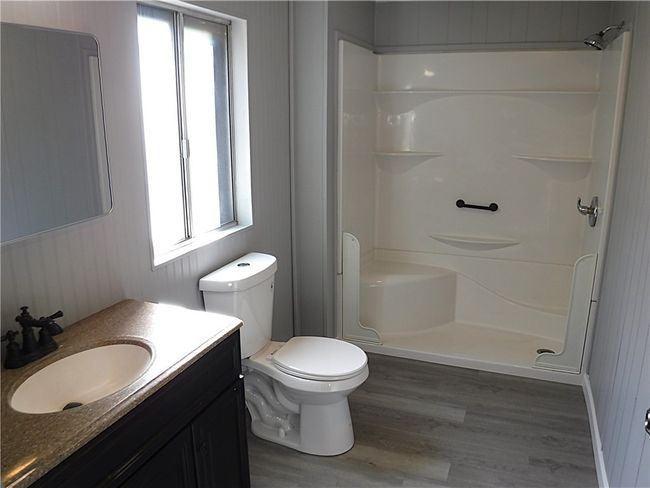 Bathroom | Image 12