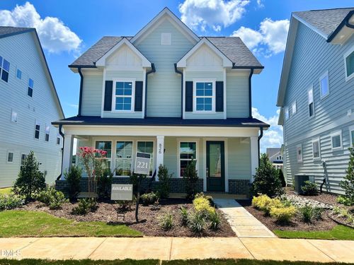 826 Fireship Rd, Fuquay Varina, NC, 27526-3691 | Card Image
