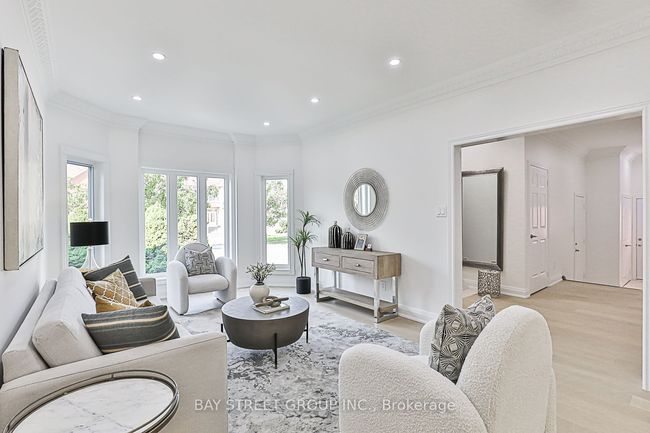23 Sheila Cres, House other with 6 bedrooms, 5 bathrooms and 6 parking in Richmond Hill ON | Image 14