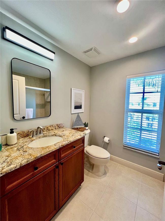APT-301 - 10091 Lake Cove Dr, Condo with 3 bedrooms, 2 bathrooms and null parking in Fort Myers FL | Image 14