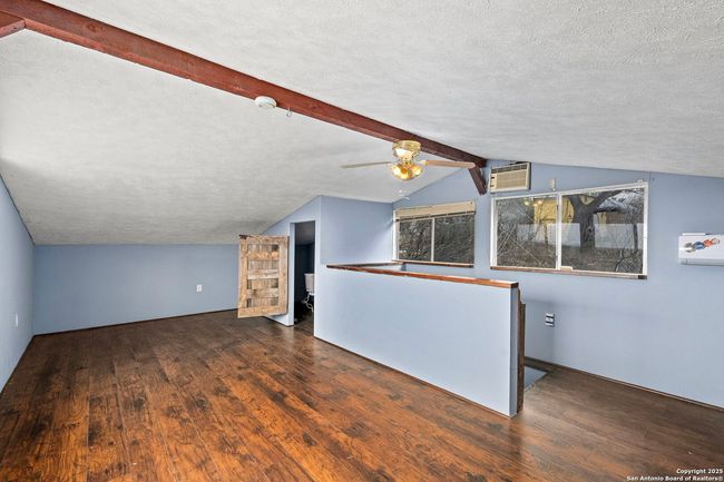 1413 Alamo Beach Rd, House other with 2 bedrooms, 2 bathrooms and null parking in Pipe Creek TX | Image 14