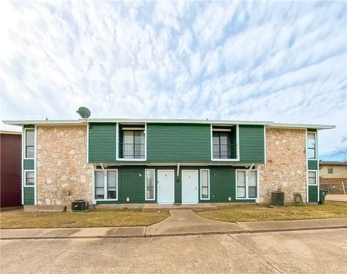 b-2406 Toro Ln, Bryan, TX, 77807-2307 | Card Image