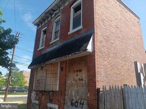 604 S 5th St, CAMDEN, NJ, 08103-3504 | Card Image