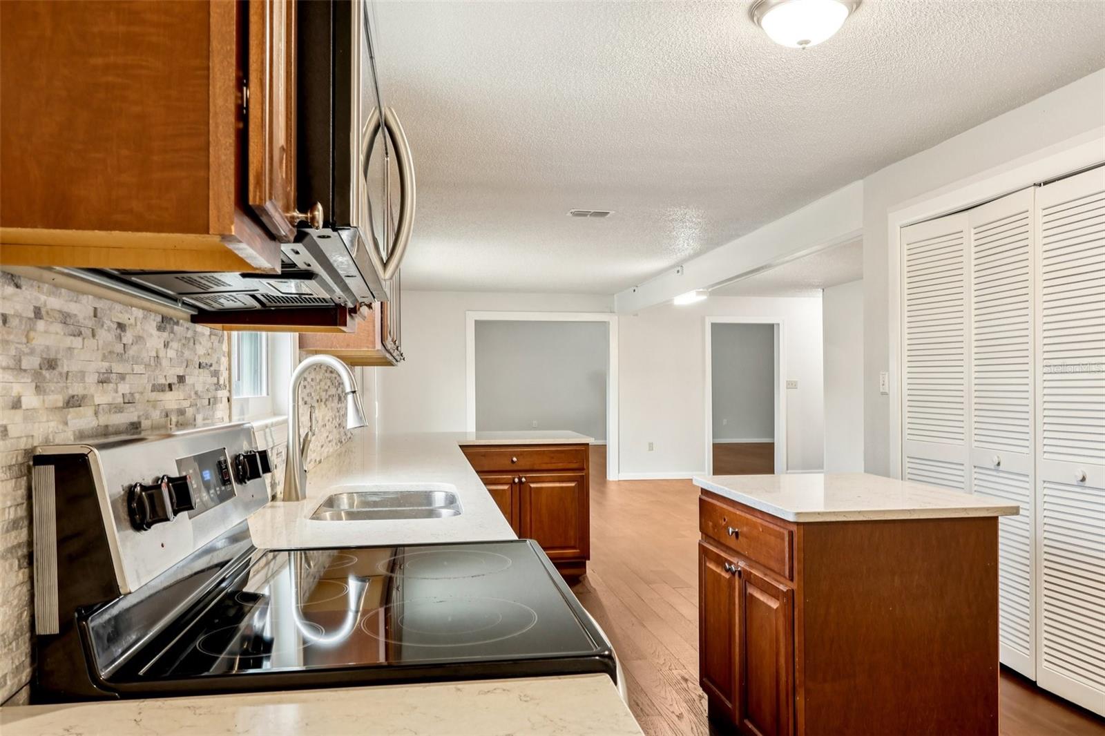 Residential in LAKE MARY 4