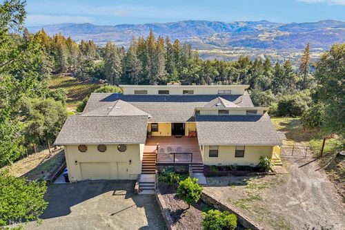 305 West Lane, Angwin, CA, 94508 | Card Image